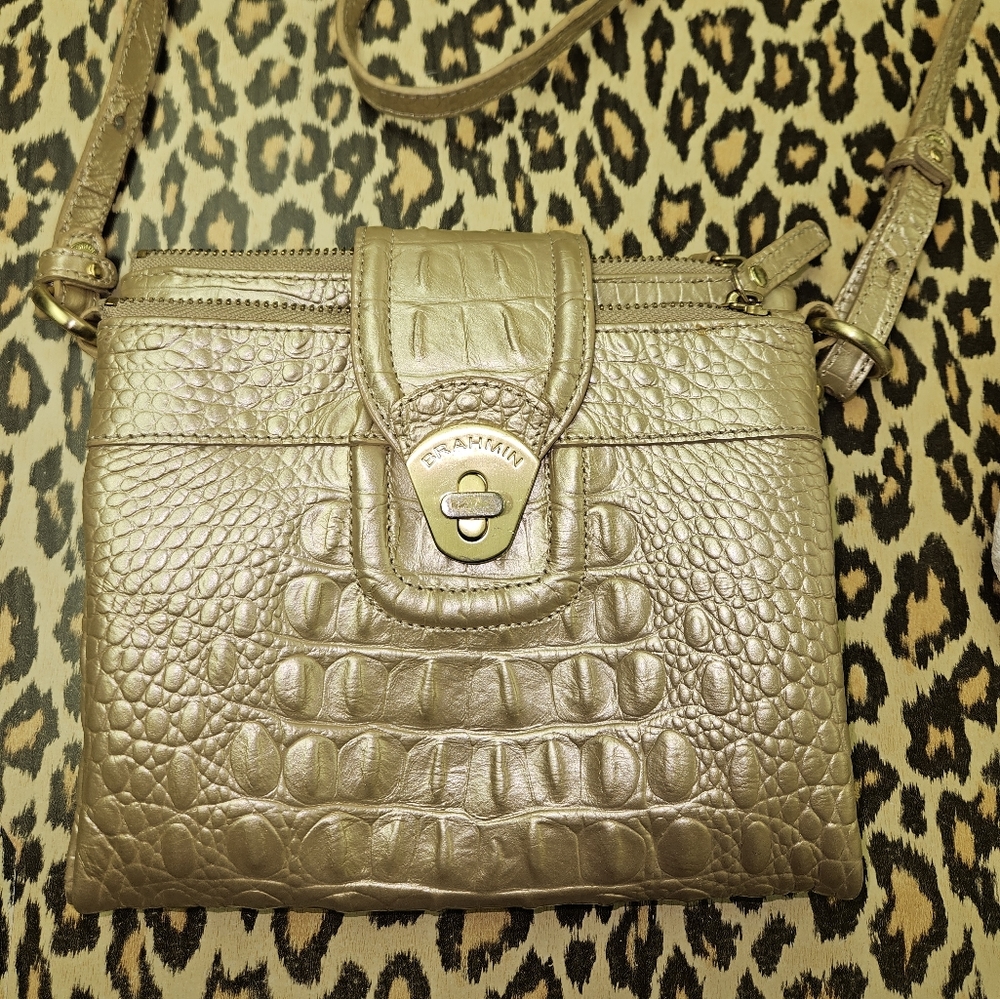Brahmin crossbody in Gold
